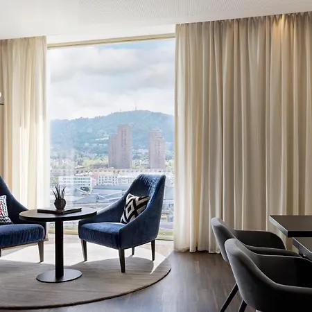 Renaissance Tower 5* Цюрих