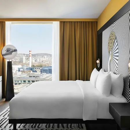 르네상스 타워 호텔, 어 메리어트 럭셔리&라이프스타일 취리히