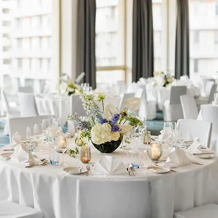 Renaissance Tower Hotel Zurich