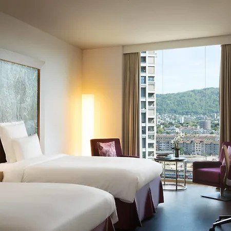 Renaissance Tower Zürich