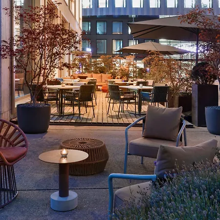 Renaissance Tower Hotel Zürich