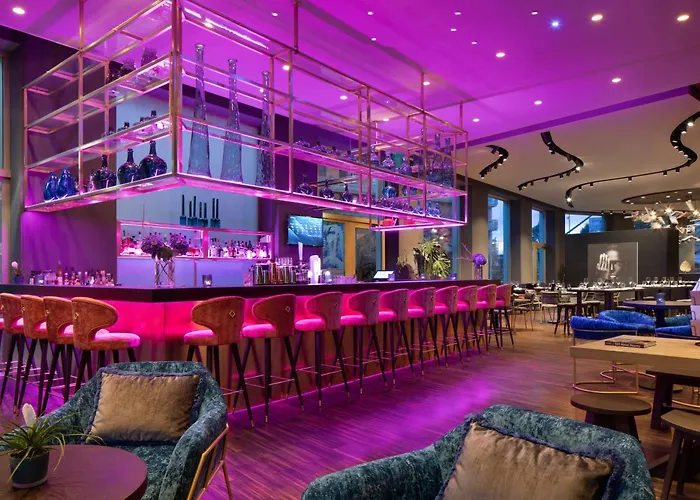 Renaissance Tower ציריך