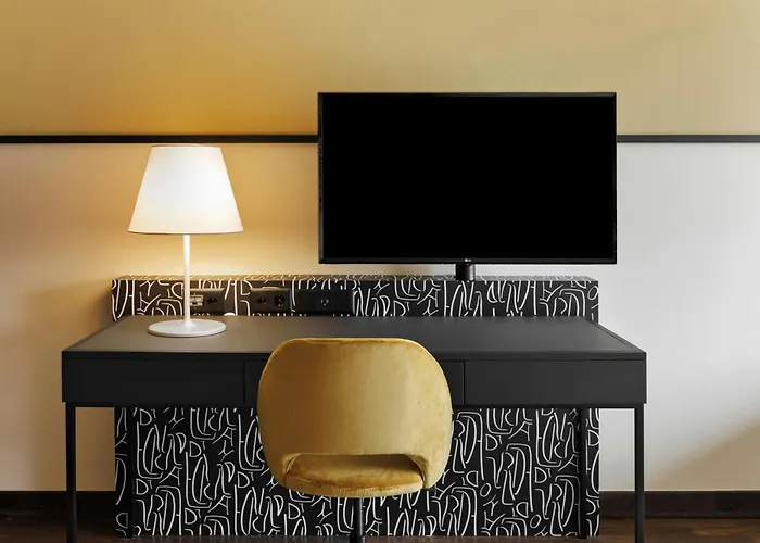 מלון Renaissance Tower ציריך