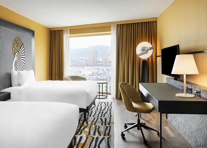 Renaissance Tower 5* Zurique