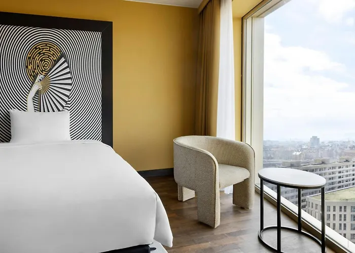 Renaissance Tower Hotel