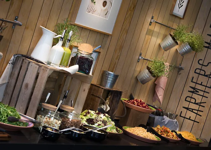 מלון Renaissance Tower ציריך