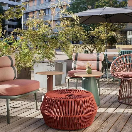 Renaissance Tower Ξενοδοχείο